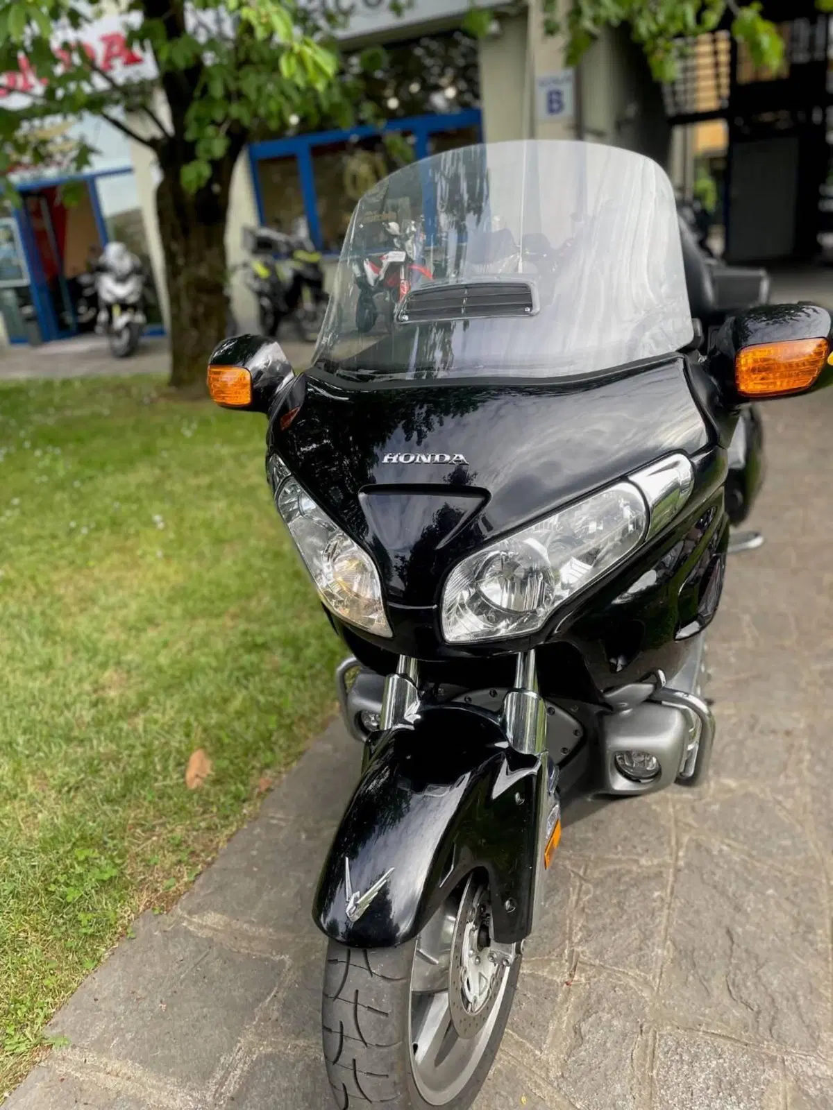 Honda GL 1800 Gold Wing (2007 - 11) (3)