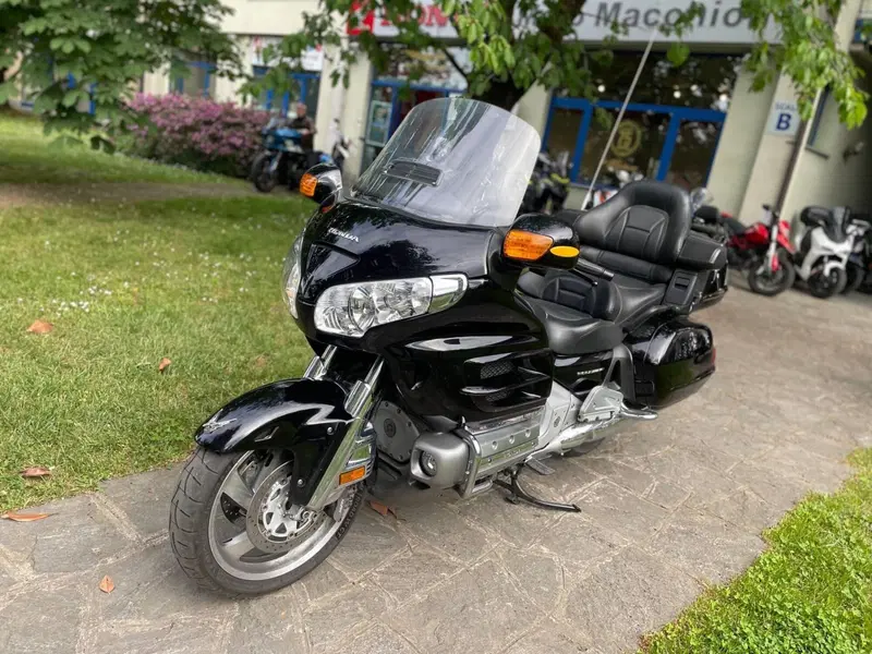 Honda GL 1800 Gold Wing (2007 - 11) (4)