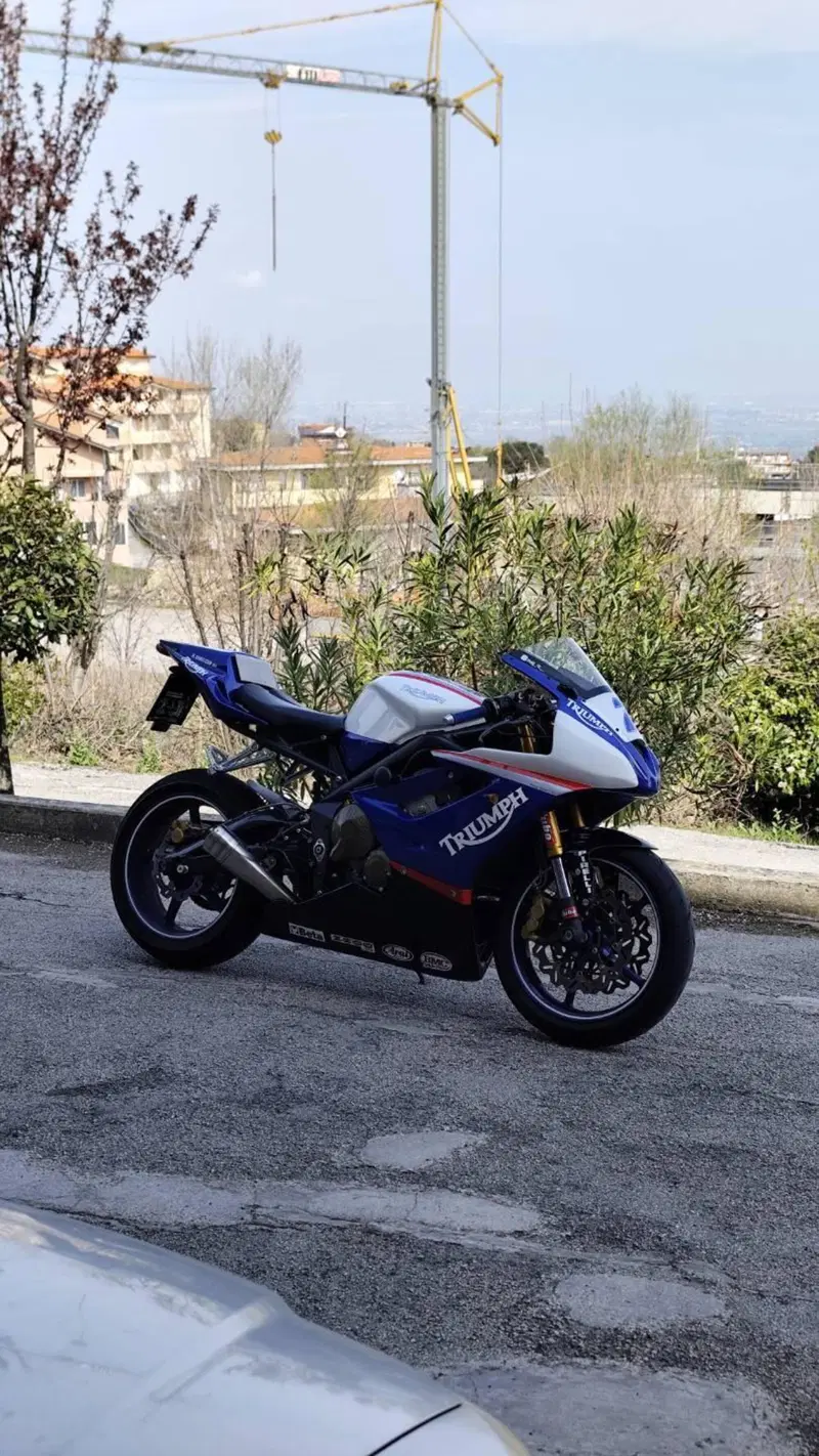 Triumph Daytona 675 (2006 - 08) (4)