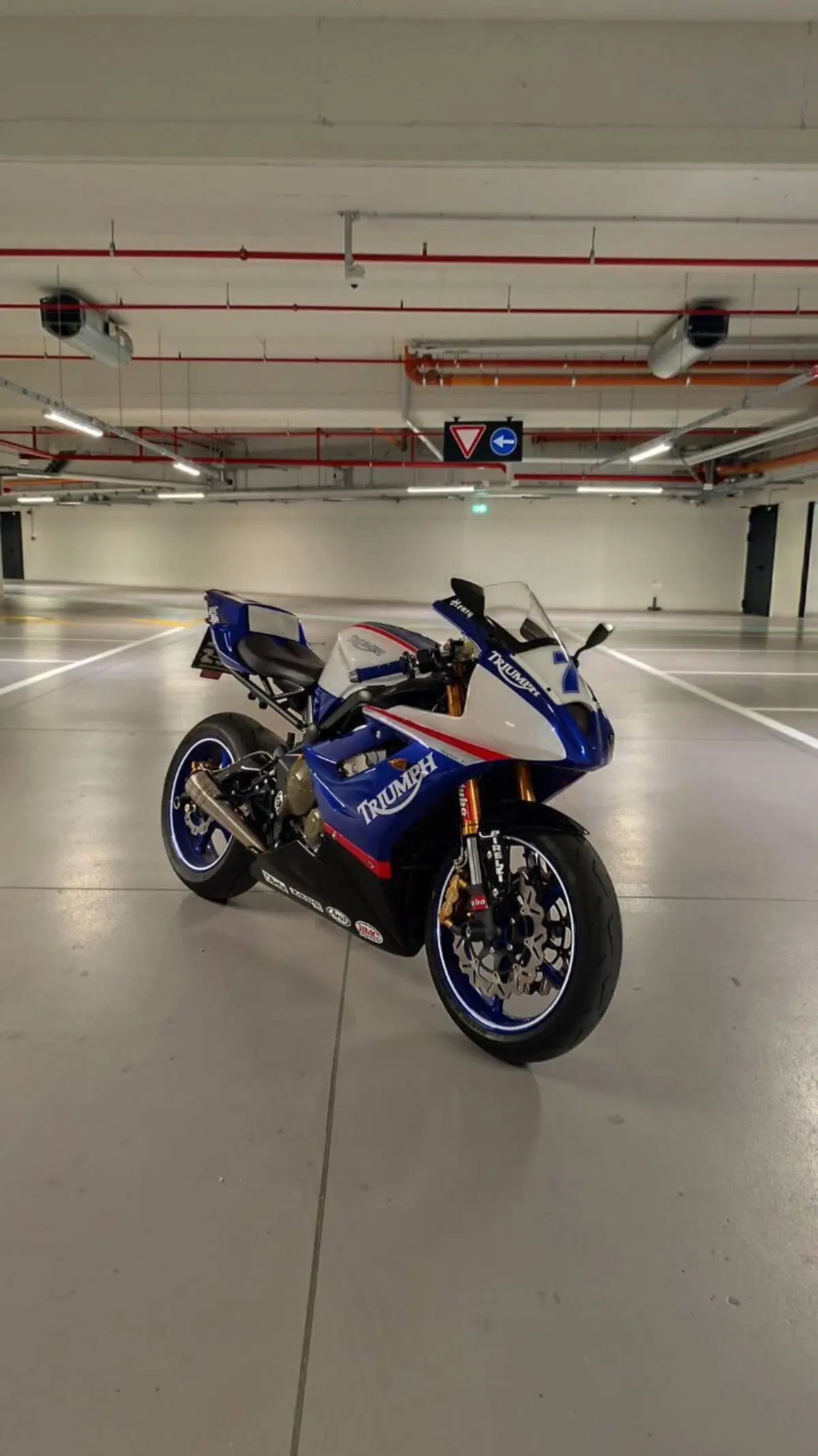 Triumph Daytona 675 (2006 - 08) (5)