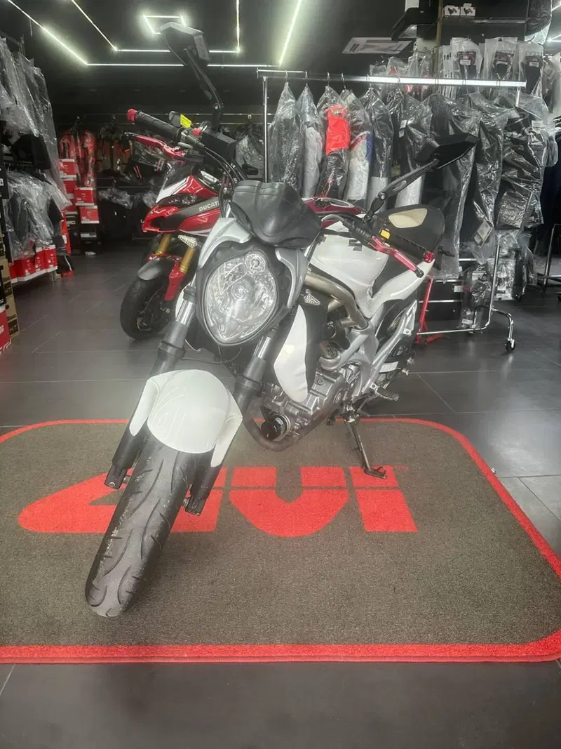 Suzuki SV 650 (2006 - 11)