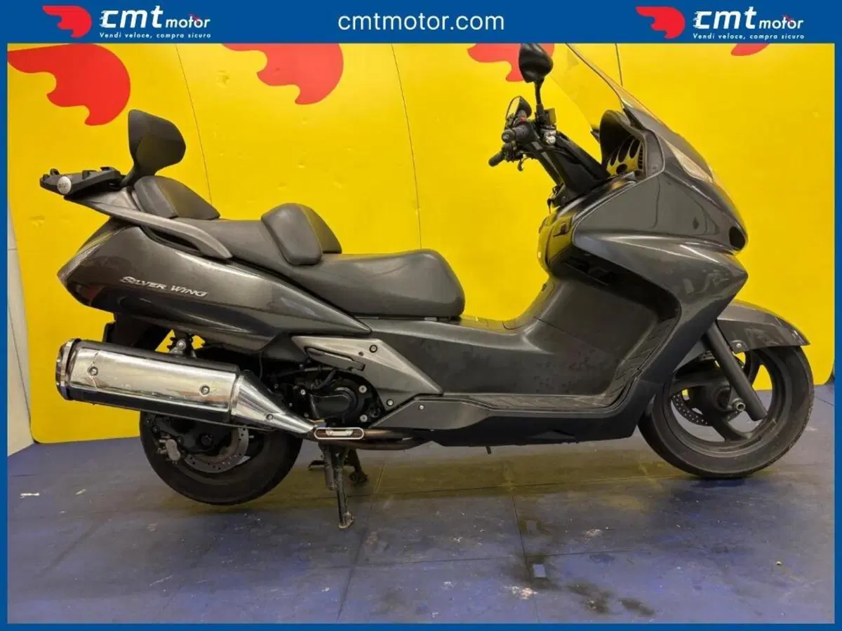 Honda Silver Wing 400 (2006 - 09)