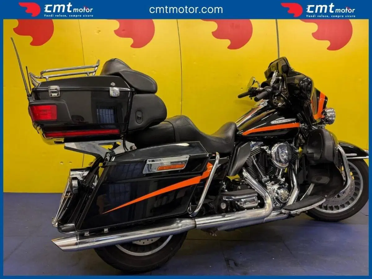 Harley-Davidson 1690 Electra Glide Ultra Limited (2010 - 13) - FLHTK (4)