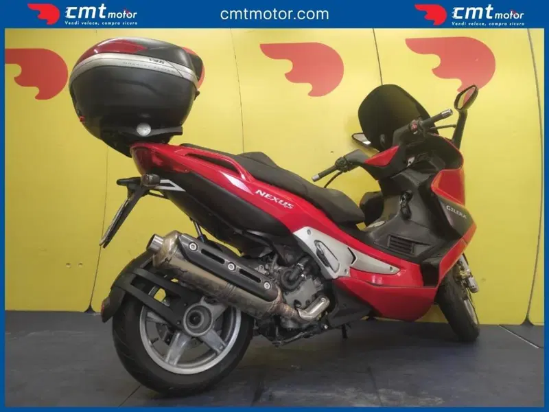 Gilera Nexus 500 (2003 - 05) (4)