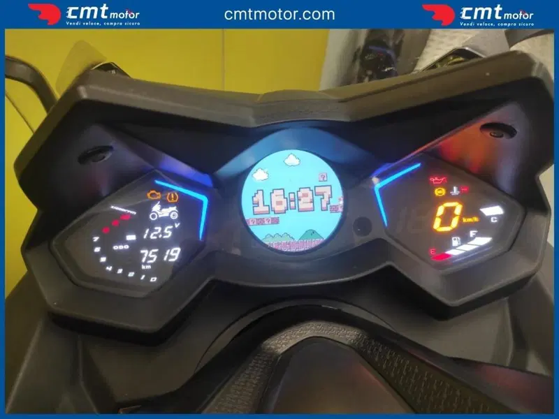 Kymco AK 550 (2017 - 19) (5)