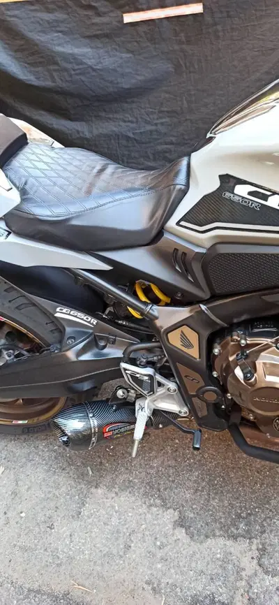 Honda CB 650 R (2021 - 23) usata