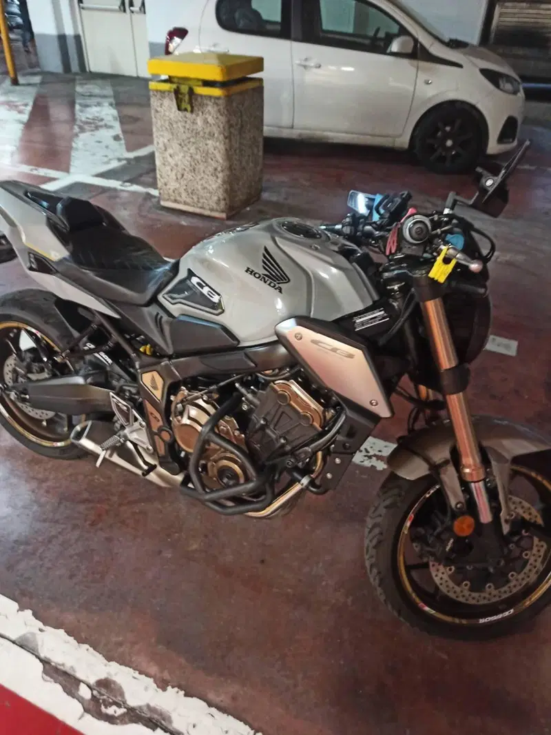 Honda CB 650 R (2021 - 23) (12)