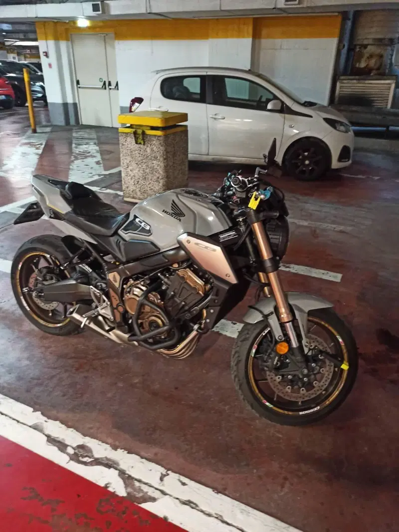 Honda CB 650 R (2021 - 23) (13)