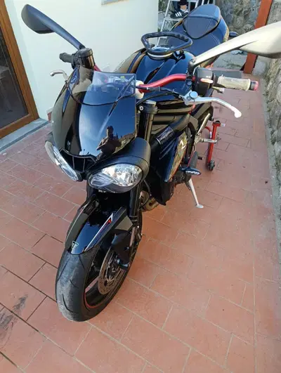 Triumph Street Triple R (2017 - 20) usata