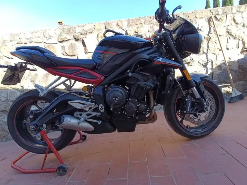 Triumph Street Triple R (2017 - 20) (7)