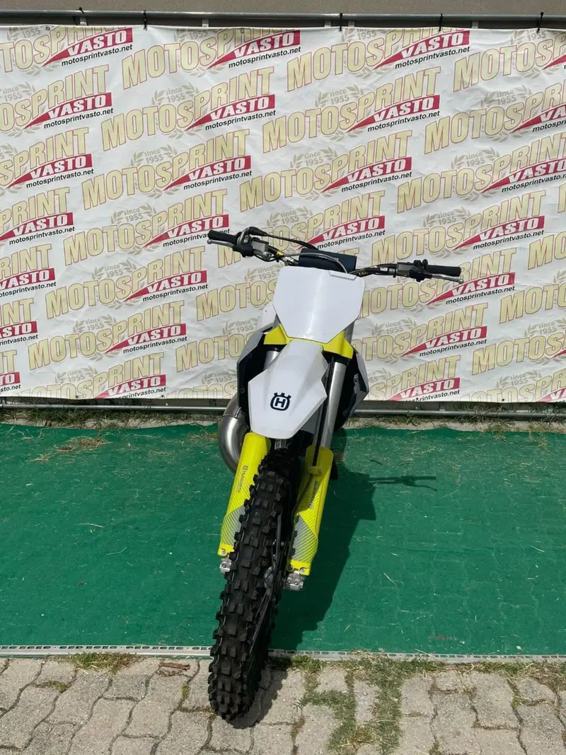 Husqvarna TC 125 (2024) (3)