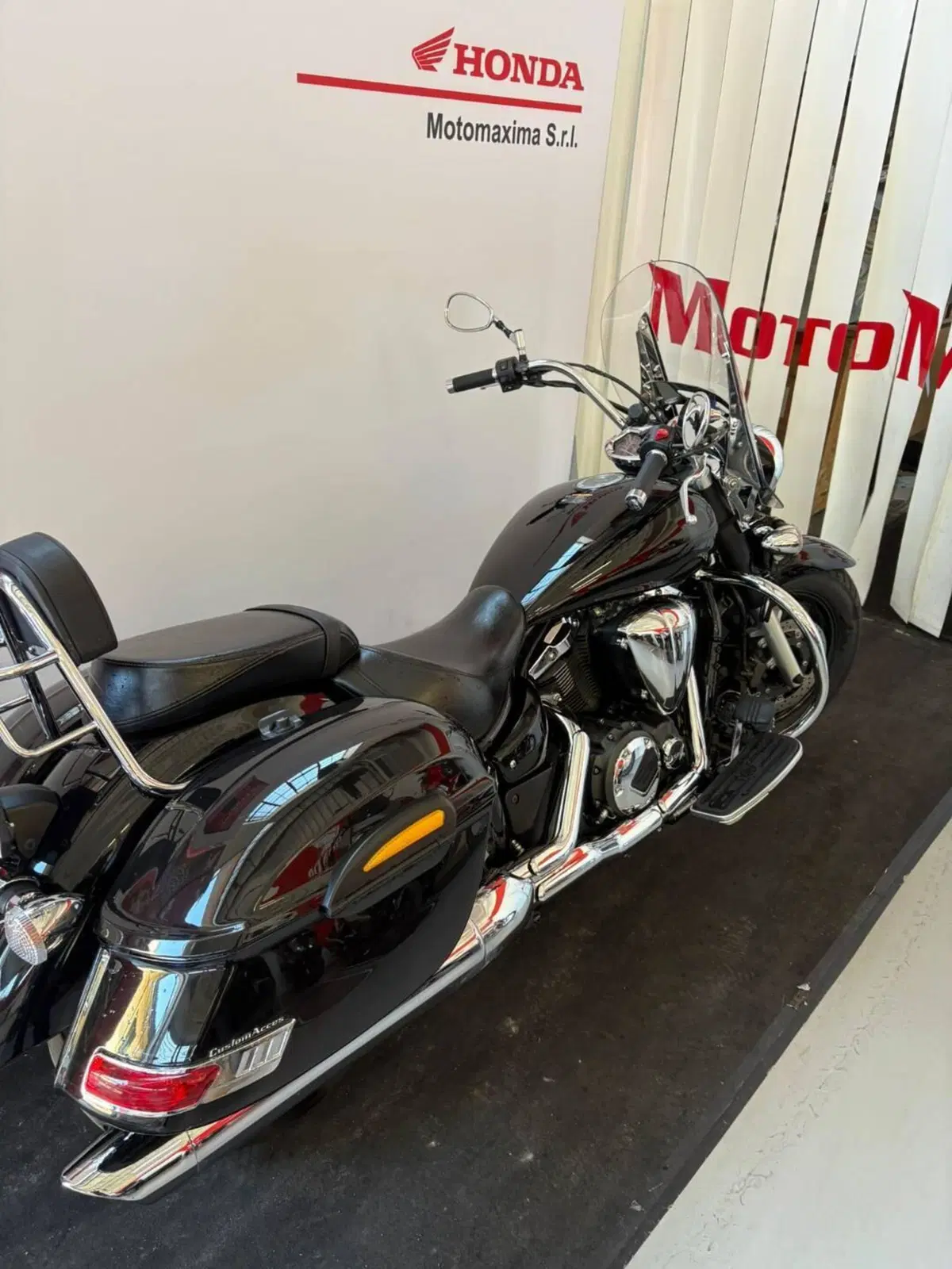 Yamaha XVS 1300 Midnight Star (2006 - 16) (2)