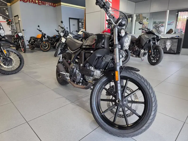 Ducati Scrambler 400 Sixty 2 (2016 - 21) (5)