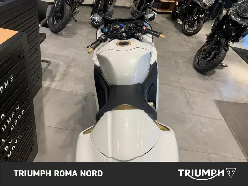 Suzuki GSX 1300 R Hayabusa (2021 - 24) (6)