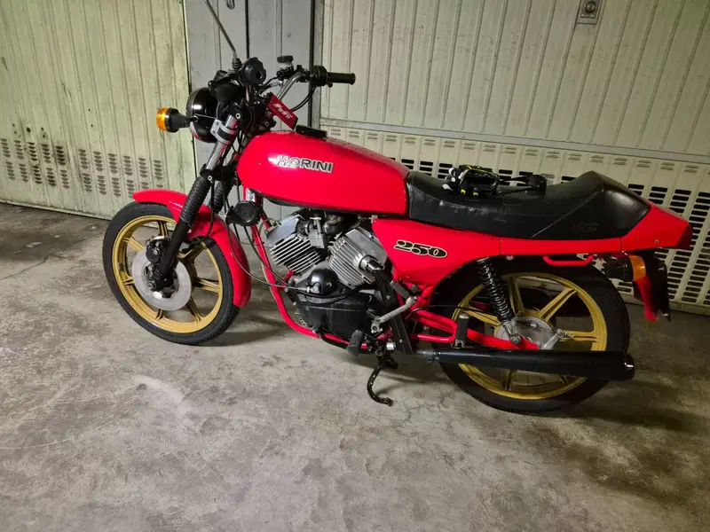 Moto Morini 250 2C (5)