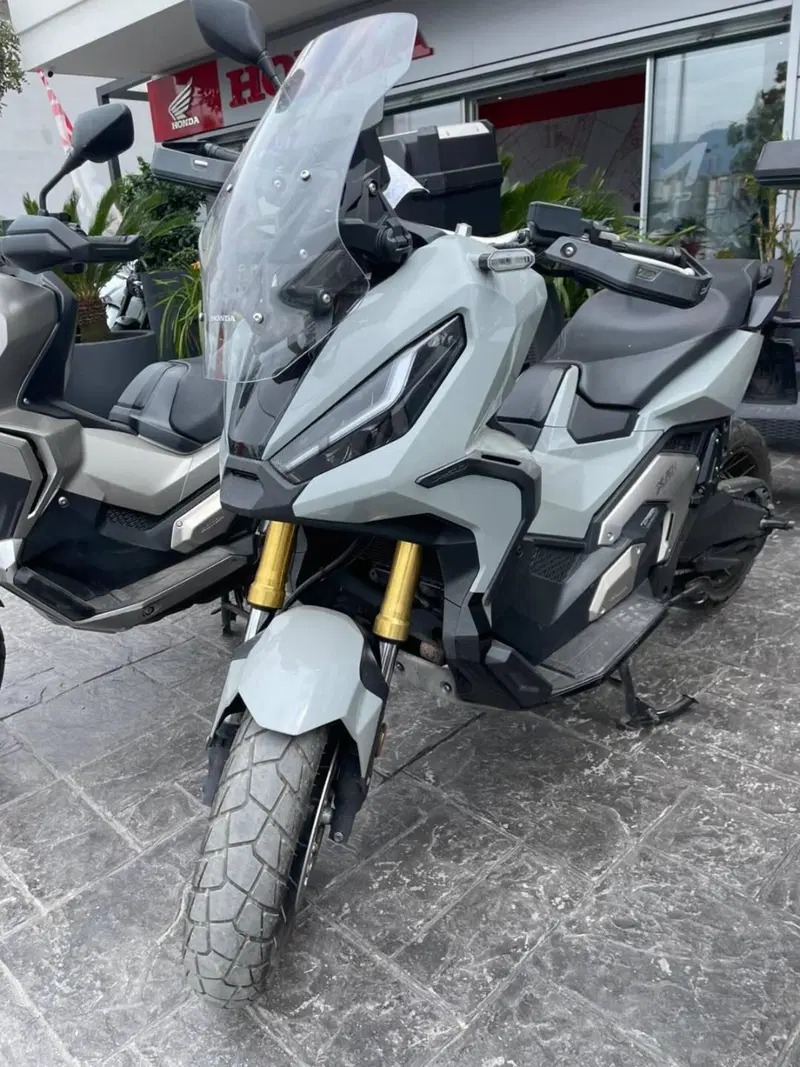 Honda X-ADV 750 DCT (2021 - 24) (4)