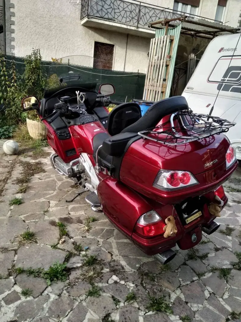 Honda GL 1800 Gold Wing (2007 - 11) (3)