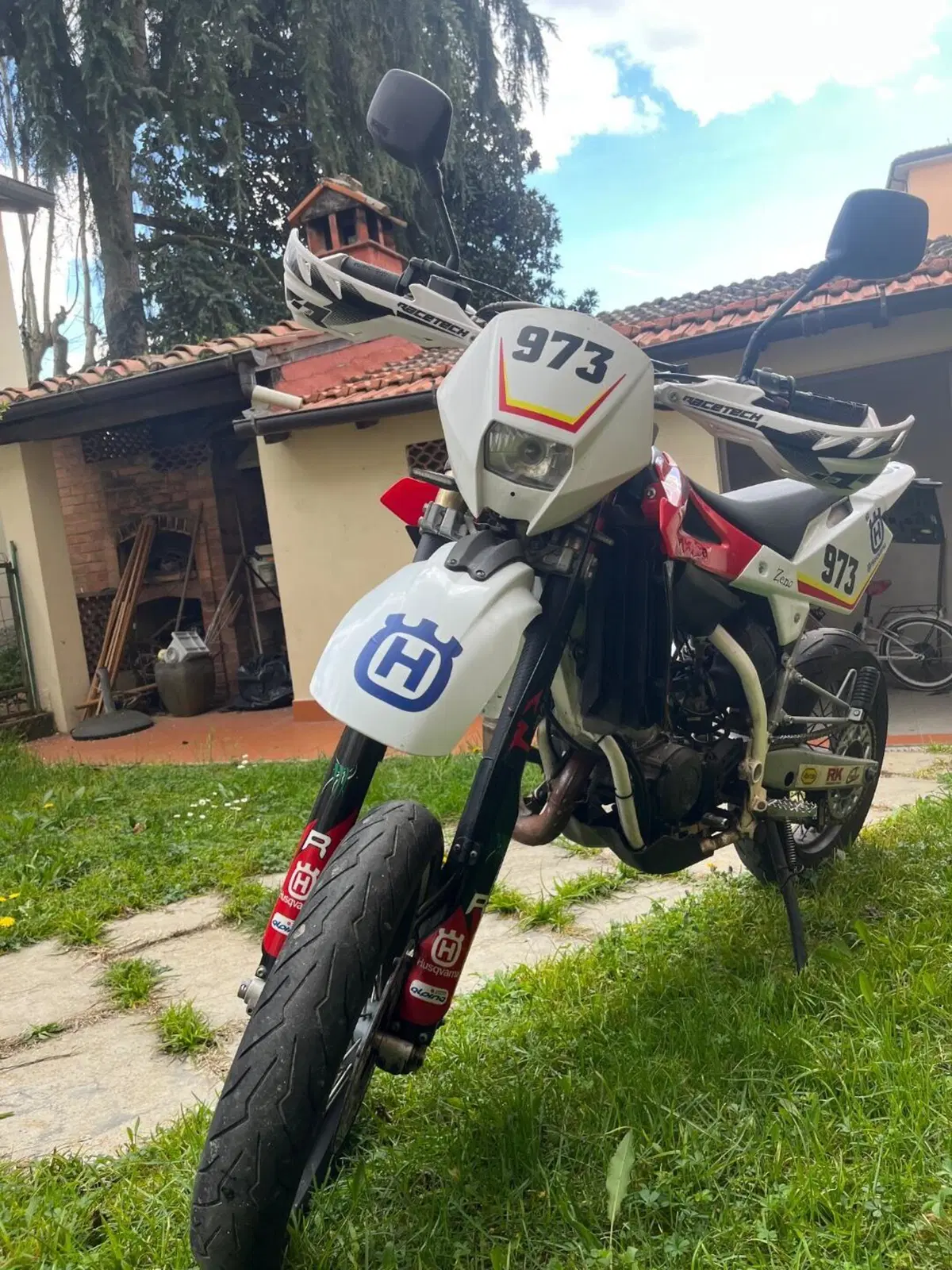 Husqvarna SMS 125 4 (2010 - 12) (4)