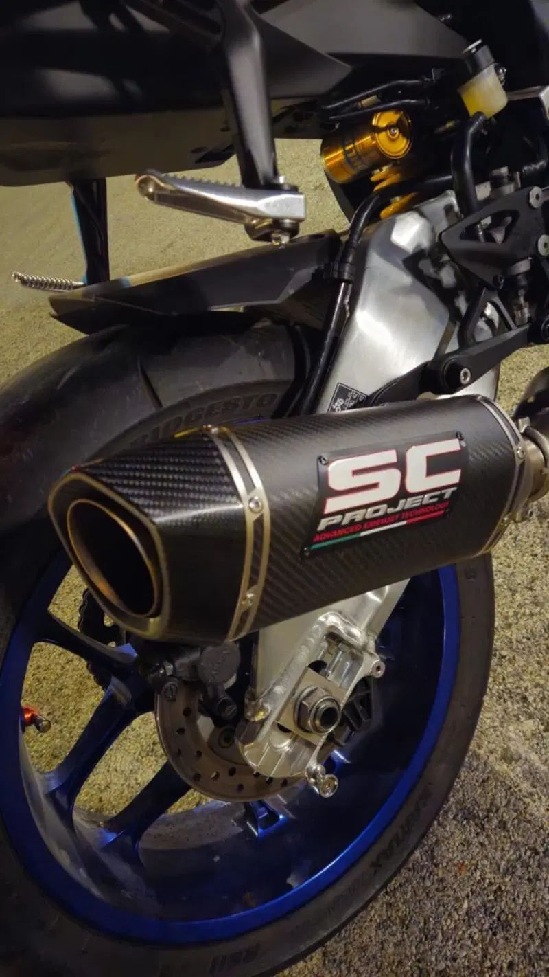 Yamaha YZF R1M (2020 - 25) (4)