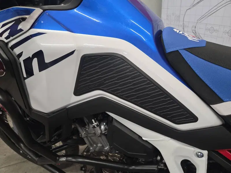 Honda Africa Twin CRF 1100L (2022 - 23) (9)