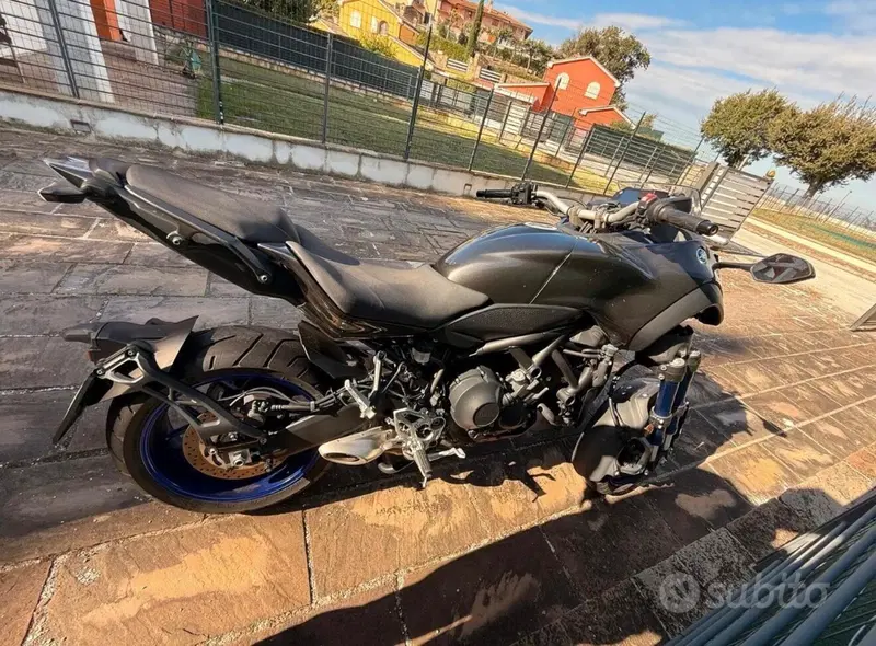 Yamaha Niken 850 (2018 - 20) (3)