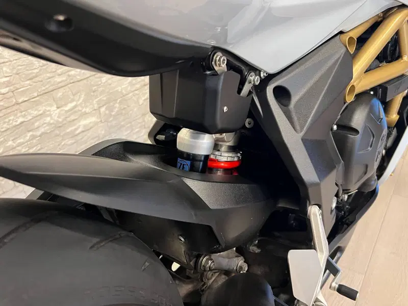 MV Agusta Superveloce 800 S (2021 - 25) (15)