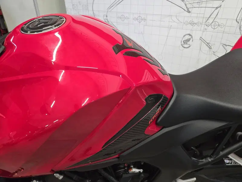 Honda CB 1000 Hornet (2025 - 26) (9)