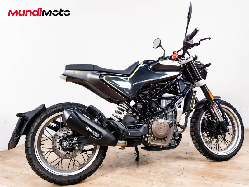 Husqvarna Svartpilen 401 (2018 - 19) (3)
