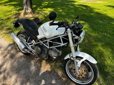 Ducati Monster 600 City Dark (1998 - 02) usata