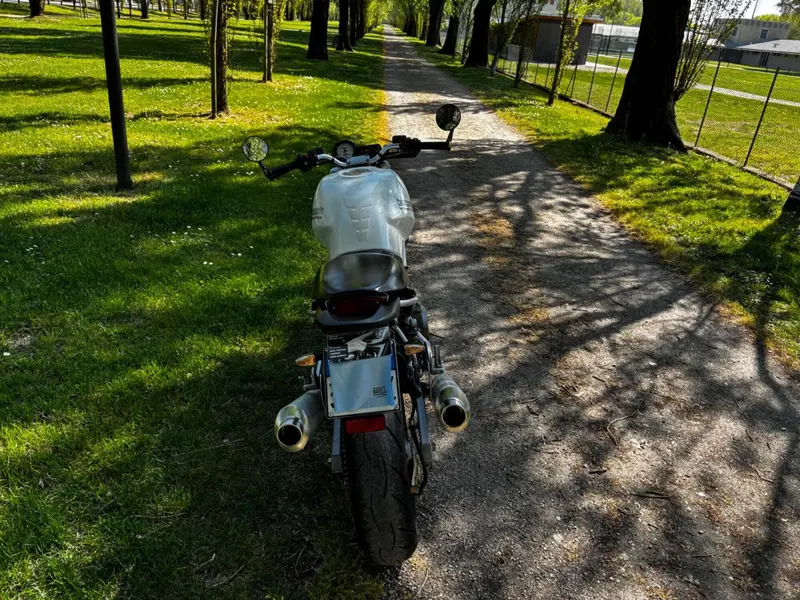 Ducati Monster 600 City Dark (1998 - 02) (4)