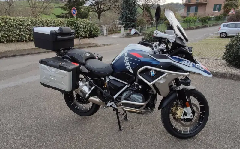 Bmw R 1250 R (2021 - 25) (2)