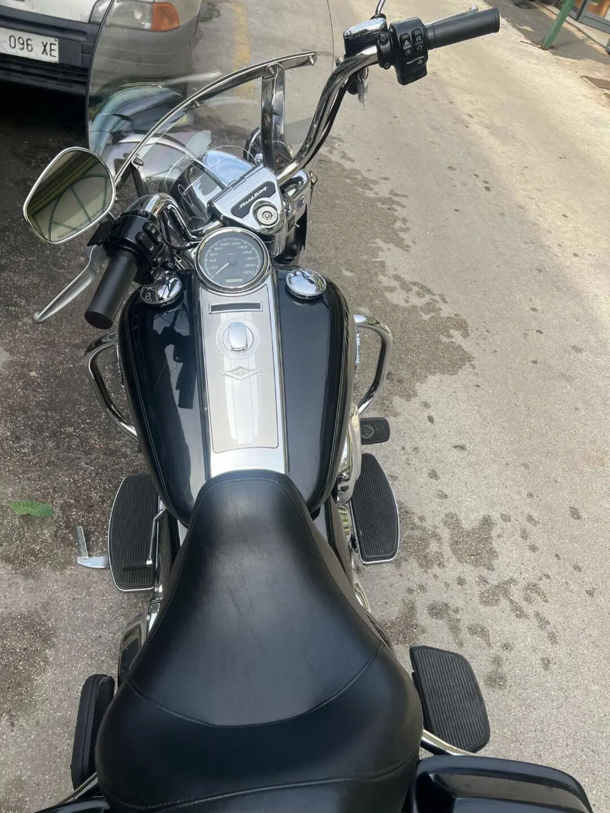 Harley-Davidson 103 Road King Classic (2014 - 16) - FLHRC (8)