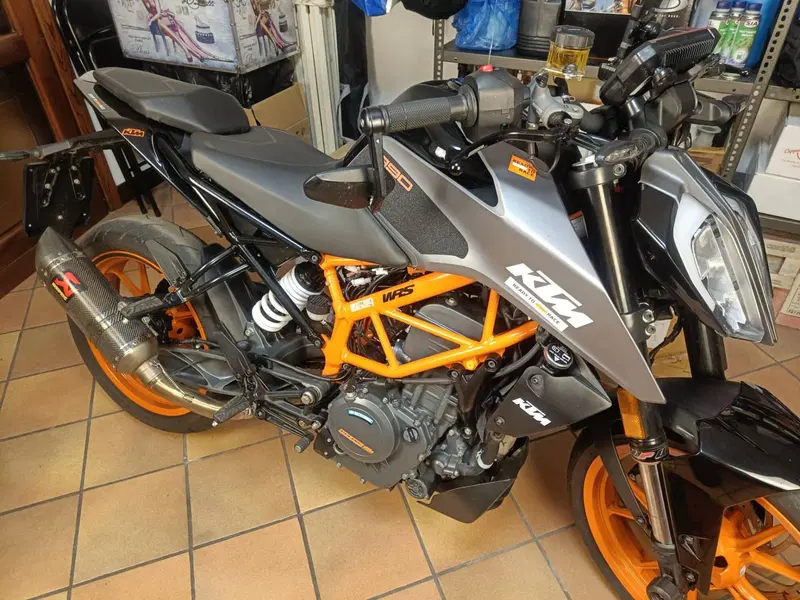 KTM 390 Duke (2021 - 23) (4)