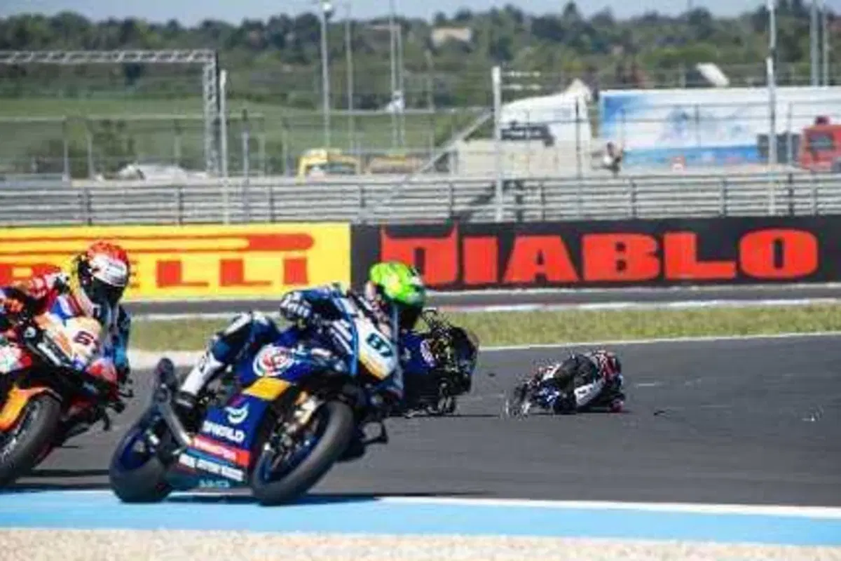 SBK. Oliveira non sarà a Most. Al suo posto Van der Mark (5)