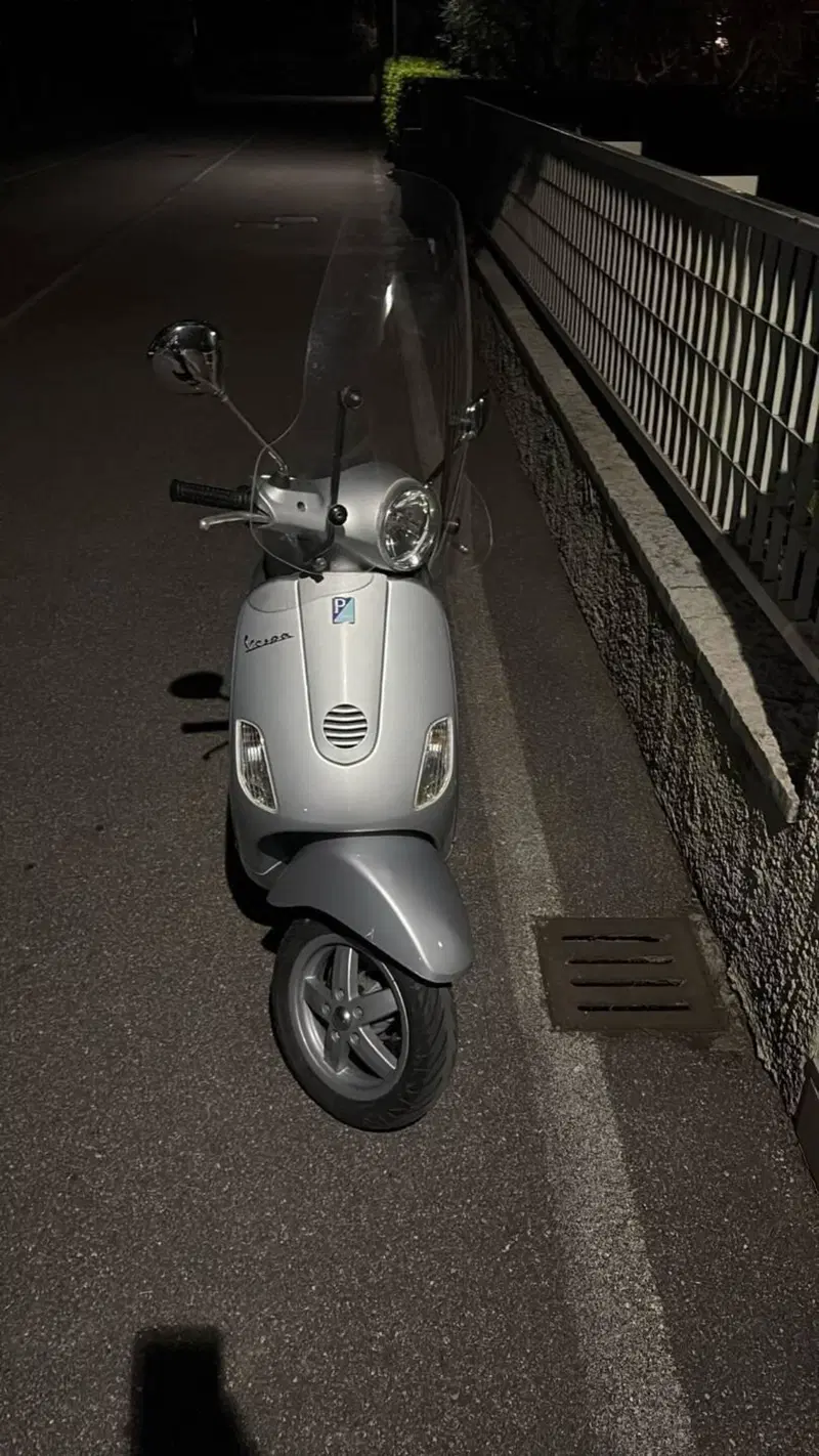 Vespa 125 ET4 (2002 - 06)