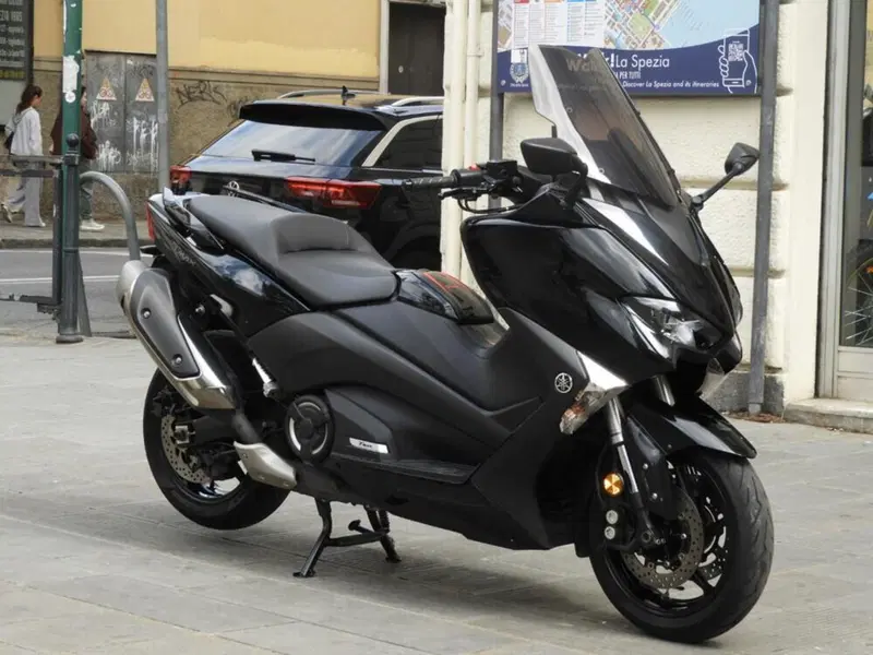 Yamaha T-Max 530 (2017 - 19) (2)