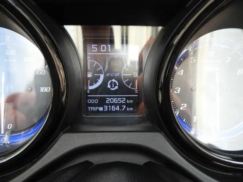 Yamaha T-Max 530 (2017 - 19) (5)