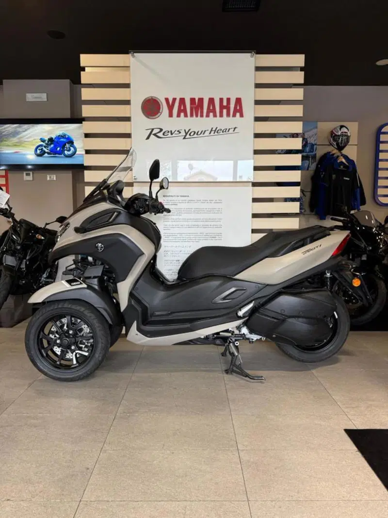 Yamaha Tricity 300 (2021 - 24)