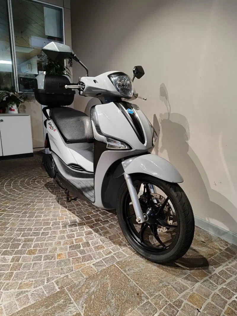 Piaggio Liberty 125 3V S ABS (2021 - 24) (3)