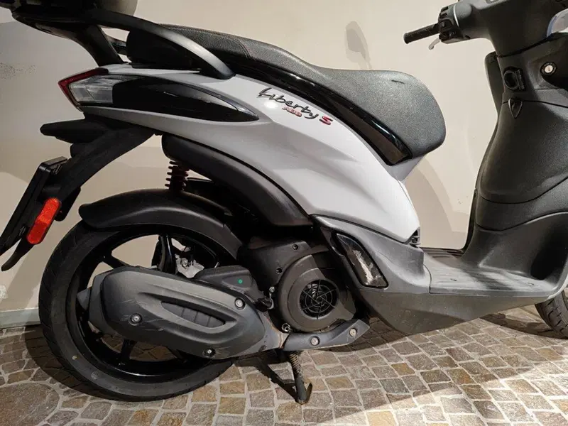 Piaggio Liberty 125 3V S ABS (2021 - 24) (5)