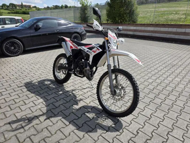 Betamotor RR 50 Enduro (2021 - 26) (2)