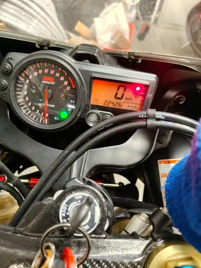 Suzuki GSX R 600 (2004 - 05) usata