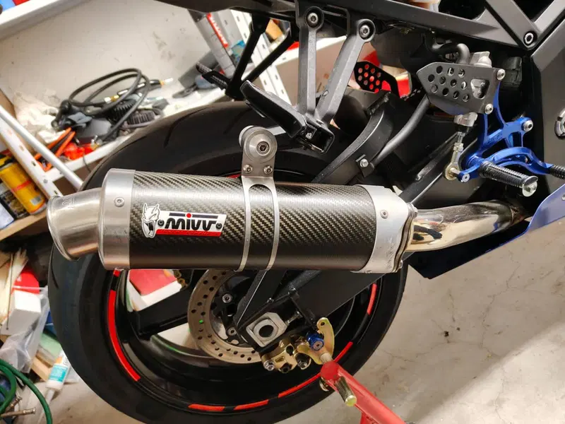 Suzuki GSX R 600 (2004 - 05) (5)