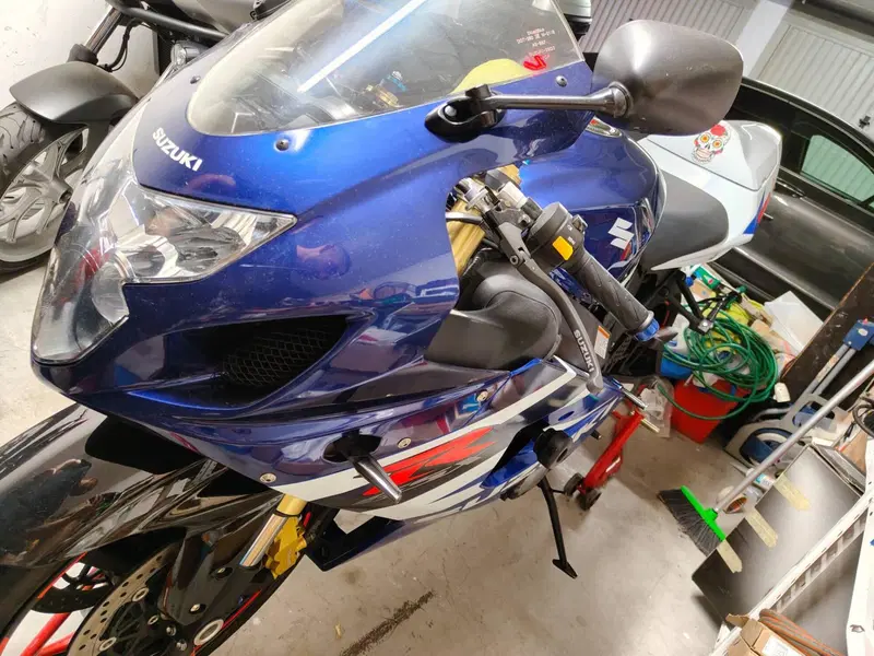 Suzuki GSX R 600 (2004 - 05) (6)