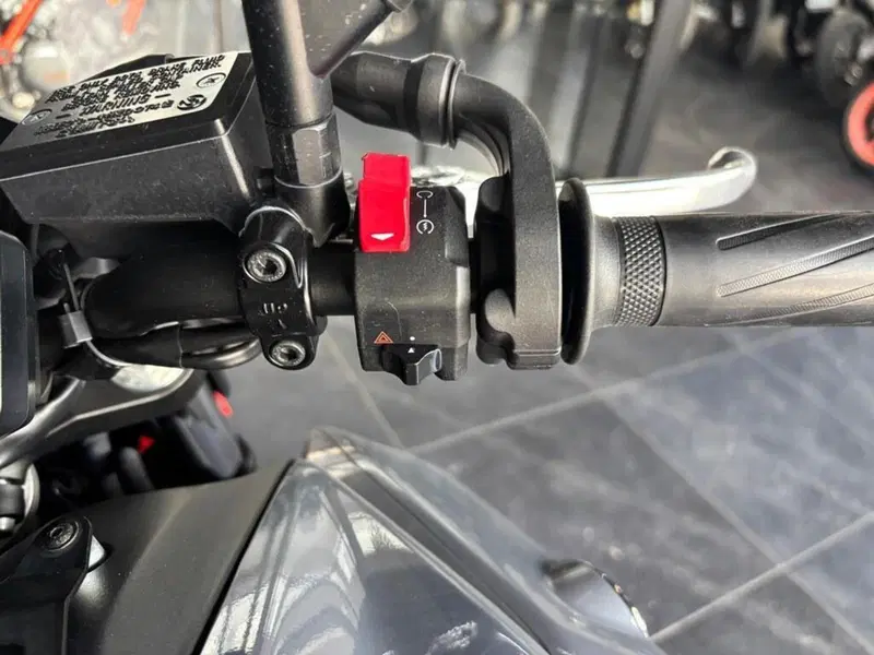 Yamaha MT-07 (2018 - 20) (7)