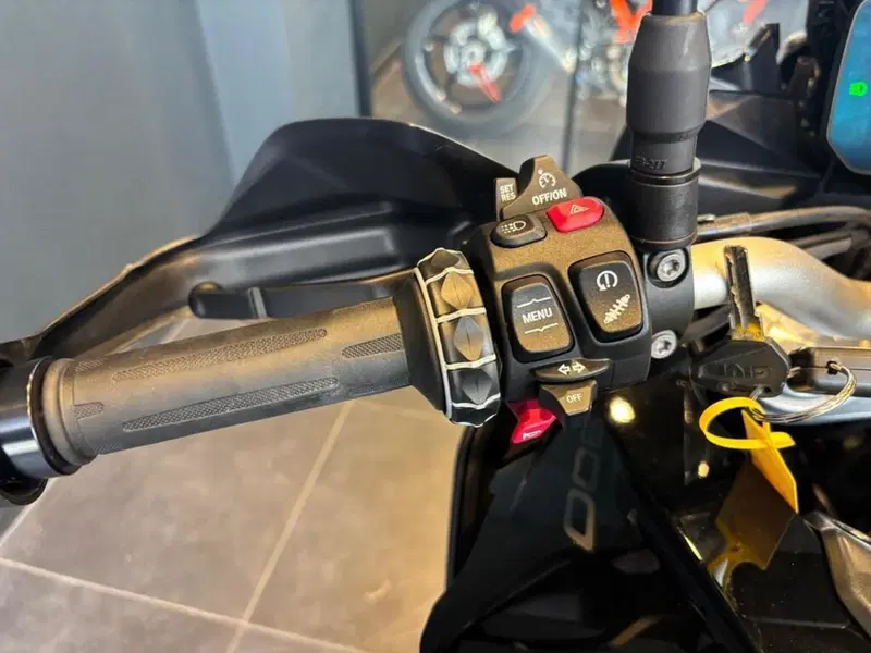 Bmw F 900 XR (2020 - 24) (6)