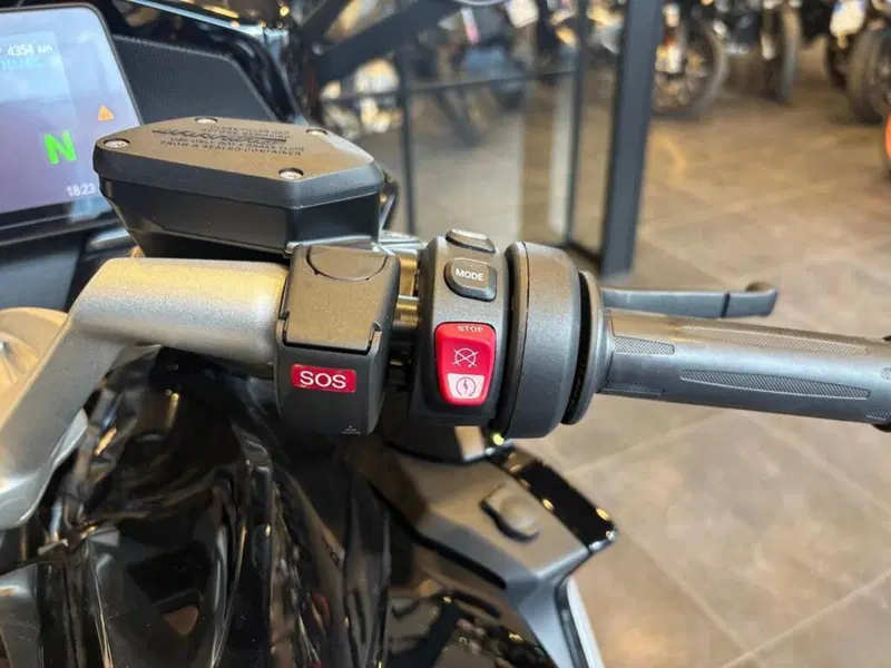 Bmw K 1600 GT (2022 - 26) (8)