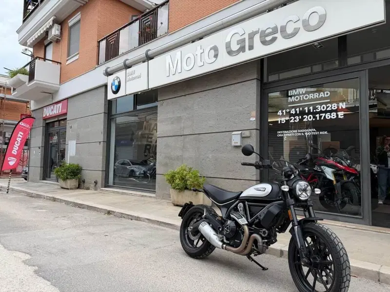 Ducati Scrambler 800 Icon Dark (2020)