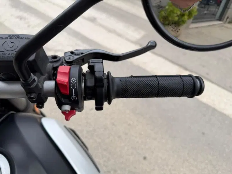 Ducati Scrambler 800 Icon Dark (2020) (8)