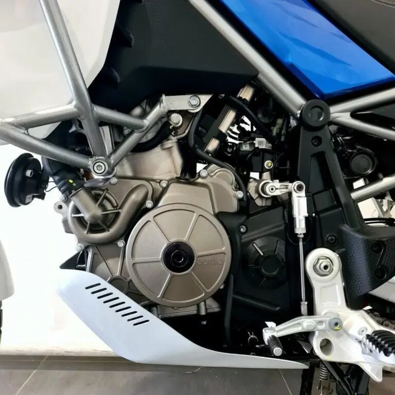 Aprilia Tuareg 660 (2022 - 24) (10)
